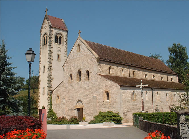 L'église de Feldbach dans le Sundgau L'église de Feldbach dans le Sundgau