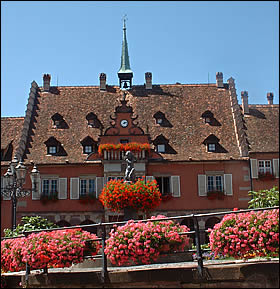L'hôtel de ville de Barr L'hôtel de ville de Barr