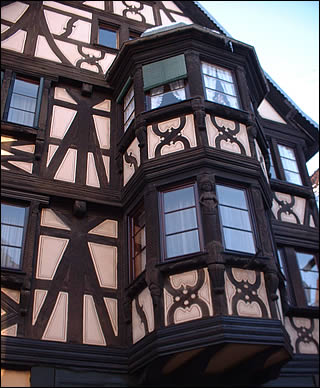 Maison à Oriel Maison à Oriel