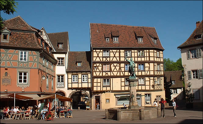 La place de l'ancienne douane de Colmar