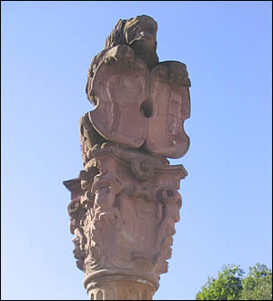 Blason à Ribeauvillé Blason à Ribeauvillé