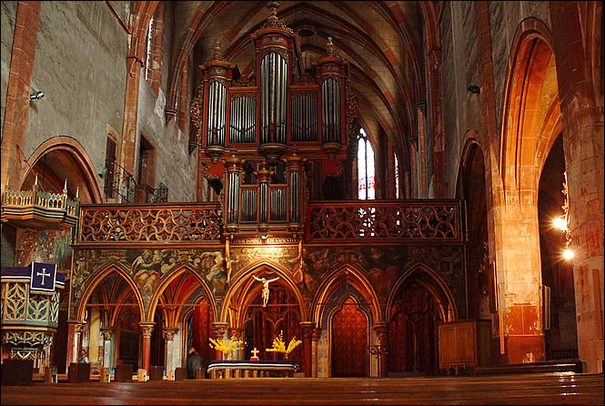 L'église Saint Pierre le Jeune L'église Saint Pierre le Jeune