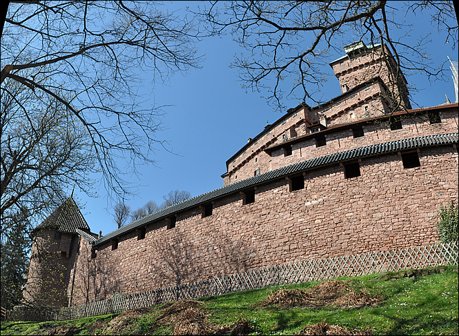 Les remparts du Haut Koenigsbourg