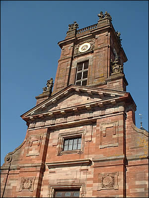 Façade occidentale de l'église Saint Pierre et Paul de Neuwiller-Lès-Saverne