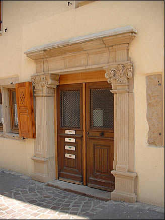 Porte d'une maison de Rouffach
