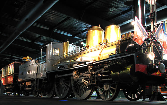 Train officiel à la cité du train